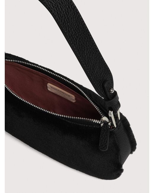 Coccinelle White Minibag Aus Webpelz Und Genarbtem Leder Merveille Synthetic Fur