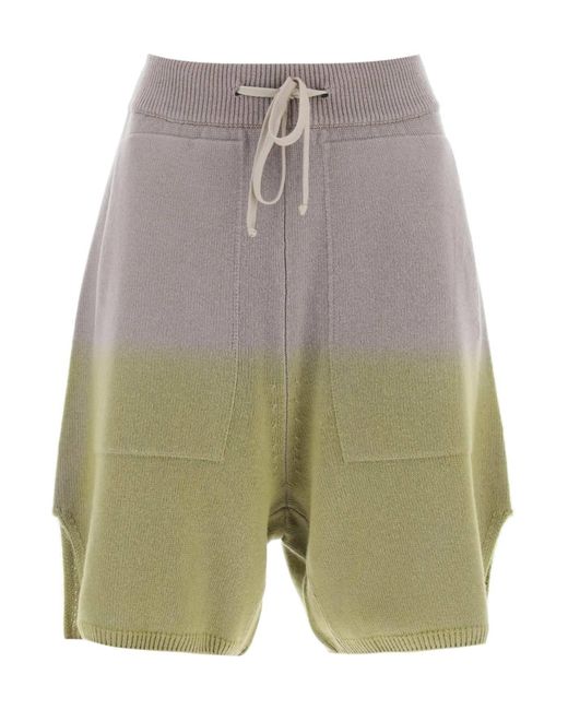 Shorts In Cashmere di Moncler in Gray