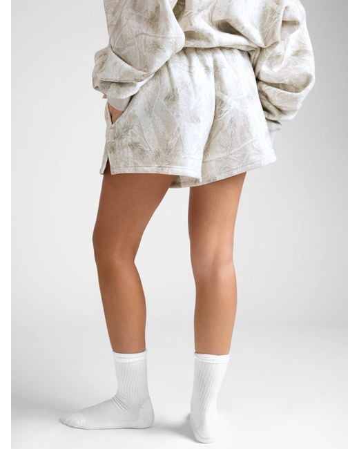 Comfrt White Camo Shorts