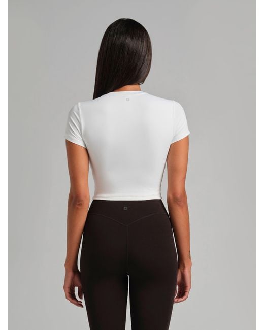 Comfrt White Core Crop Tee