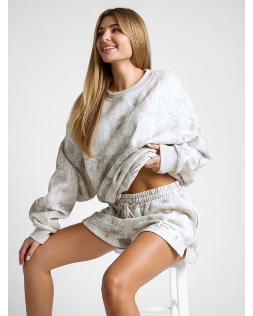 Comfrt White Camo Shorts