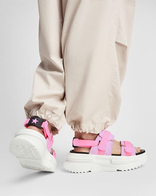 Converse Pink Run Star Utility Sandal Cx Easy On