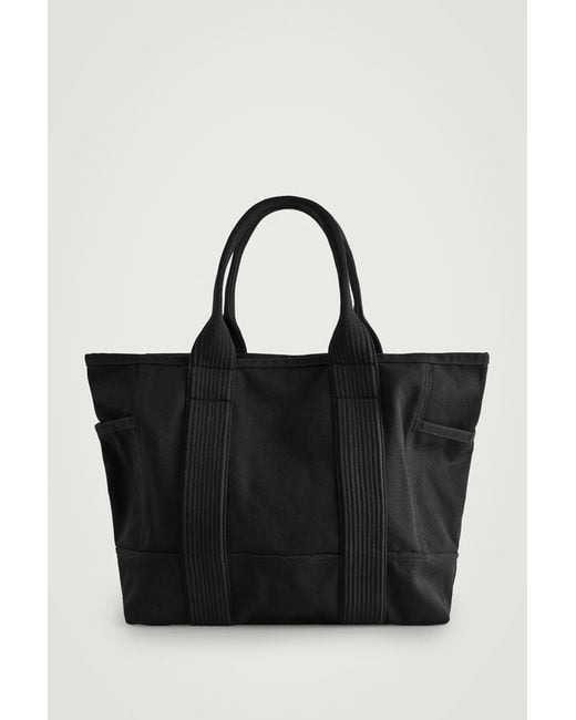 Borsa Tote Oversize di COS in Black da Uomo