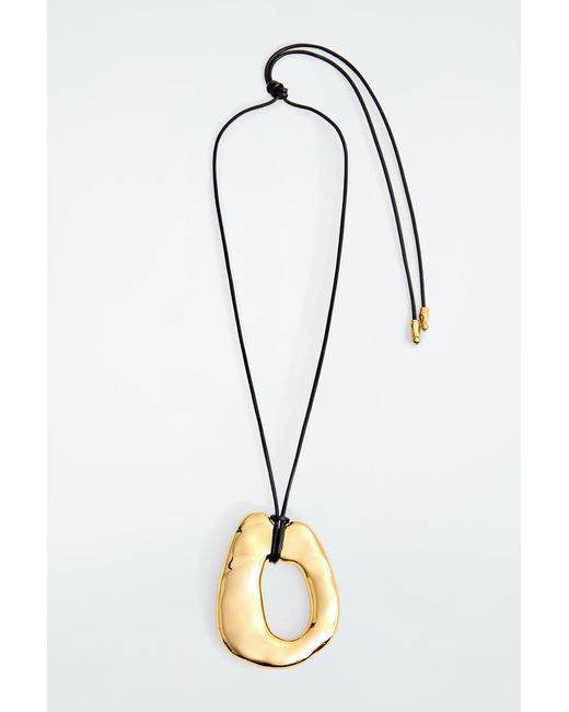 COS Metallic Molten Pendant Necklace