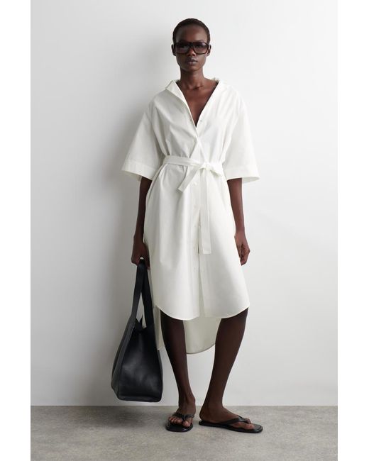 COS White Midi-Hemdkleid Mit Kurzen Ärmeln Und Gürtel