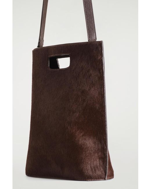 Borsa Folio di COS in Brown
