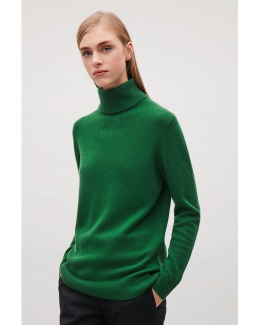 COS High-neck Cashmere Jumper in Green | Lyst