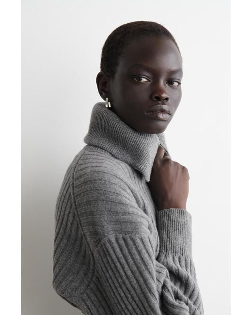 COS Gray Ribbed Merino Wool Jacket