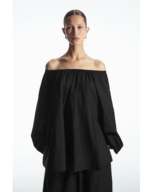 COS Black Schulterfreie Oversized-bluse
