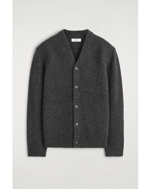 COS Strickjacke Aus Kaschmir Mit V-Ausschnitt in Schwarz für