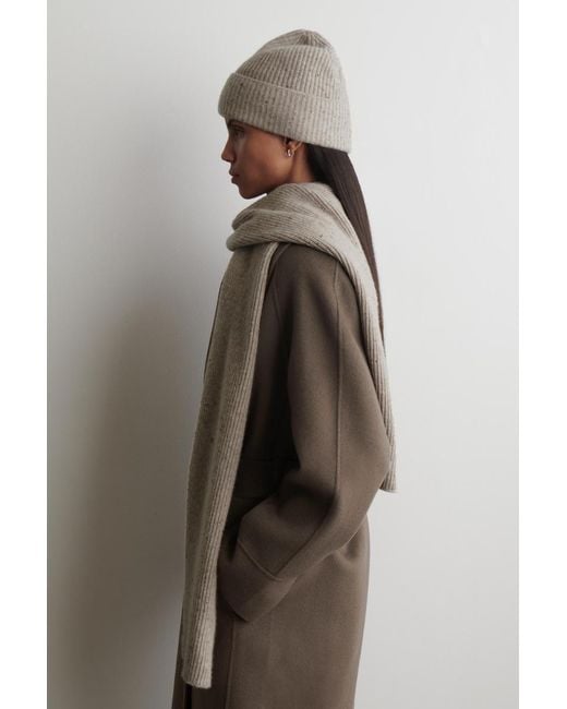 Sciarpa di COS in Gray