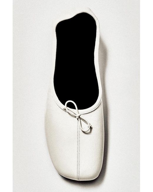 Ballerine di COS in White
