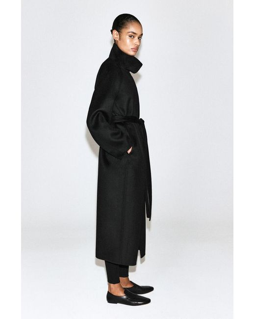 Cappotto di COS in Black