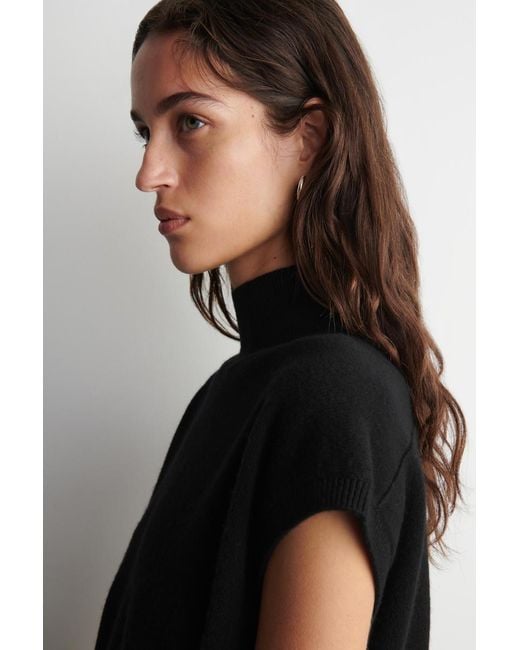COS Black Belt-Detail Mock-Neck Wool Vest