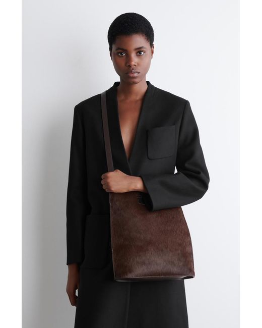Borsa Folio di COS in Brown