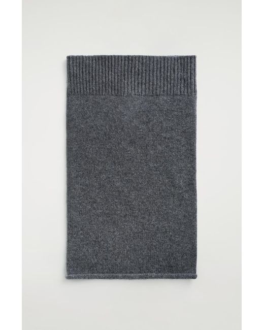 COS Gray Wool-Cashmere Snood