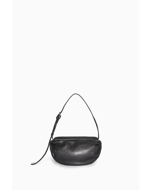 ★送料 関税込★COS★GATHERED LEATHER SHOULDER BAG★ ◇人気商品◇COS GATHERED LEATHER SHOULDER BAG◇関税/送料込