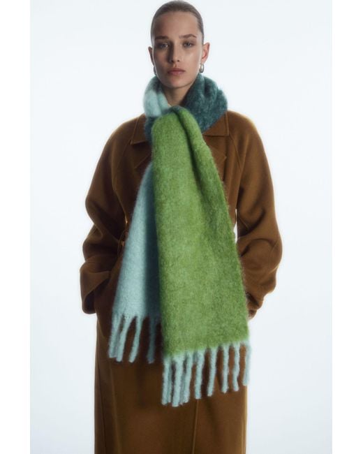 COS Oversized Mohair-blend Scarf in Green | Lyst COS Oversized Mohair-blend Scarf in Green | Lyst