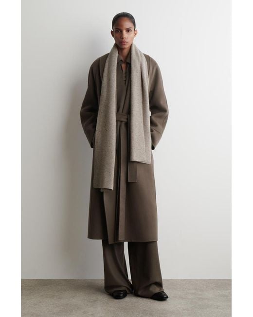 Sciarpa di COS in Gray