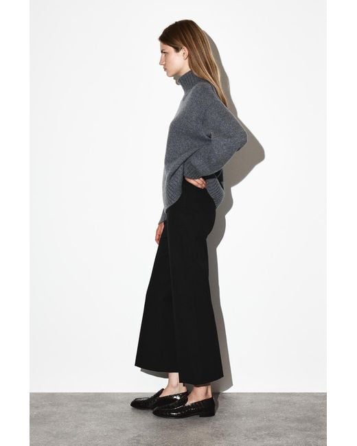 COS Black Tailored Cropped Pants