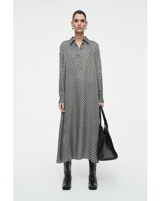 COS Gray Maxi-Hemdblusenkleid Mit Geometrischem Print