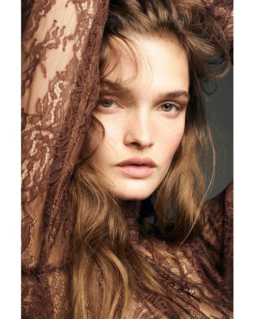 Top di COS in Brown