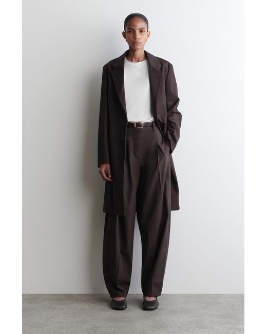 COS Black Baumwollhose Mit Barrel-Bein Und Falten