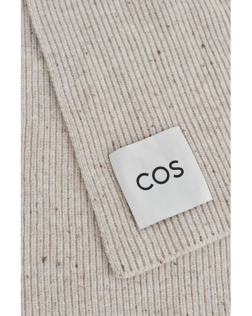 Sciarpa di COS in Gray