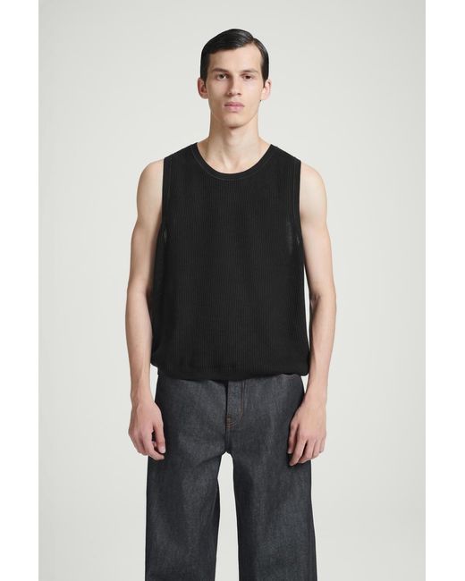 COS Strukturiertes Strickoberteil in Black für Herren