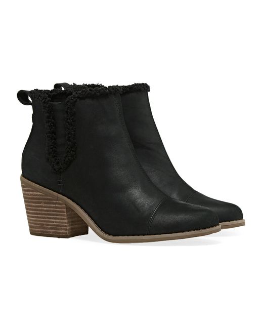 square toe boots out of style