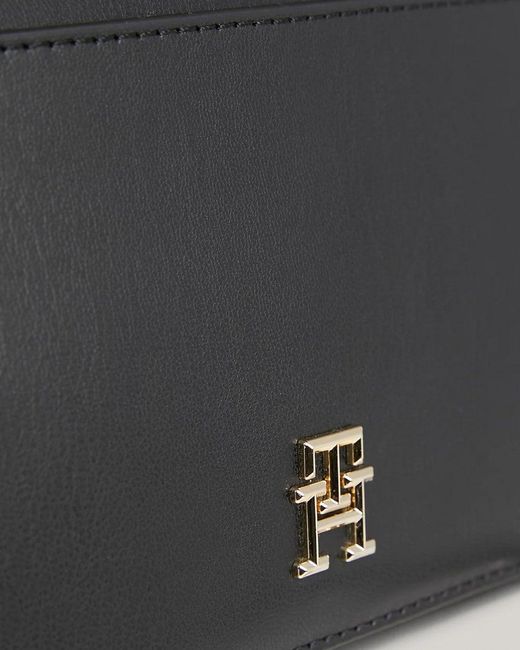 Tommy Hilfiger Iconic Tommy Camera Bag in Red Lyst