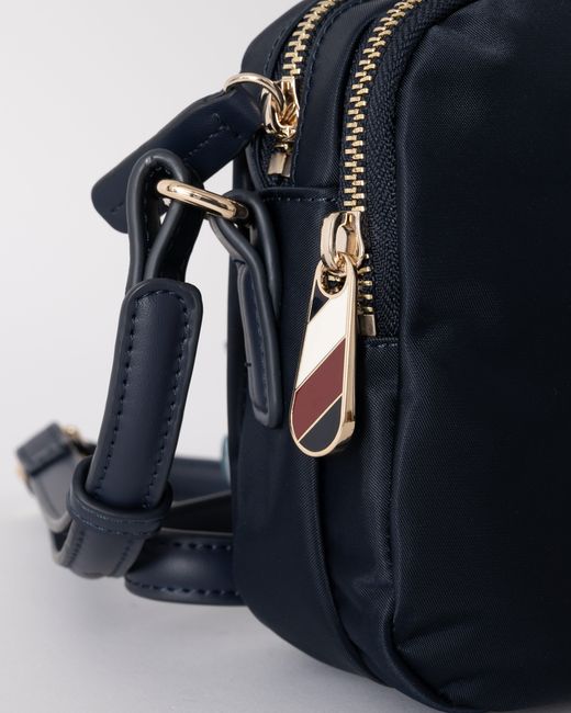 Tommy Hilfiger Blue Poppy Th Crossover Bag