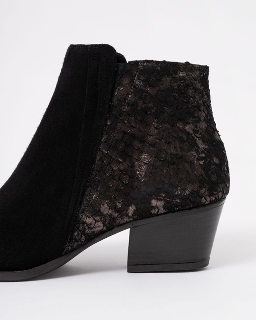 Elia B Black Urban Ankle Boot