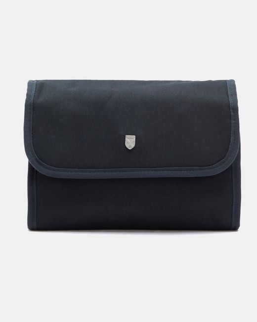 Barbour Blue Cascade Hanging Washbag for men