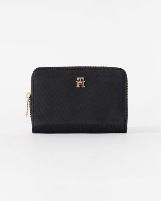 Tommy Hilfiger Black Popette Medium Nylon Zip Purse