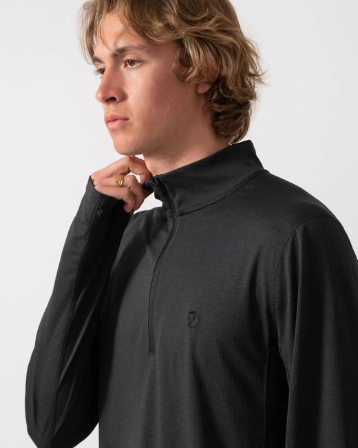 Fjallraven Black Abisko Day Hike Half Zip Long Sleeve Top for men