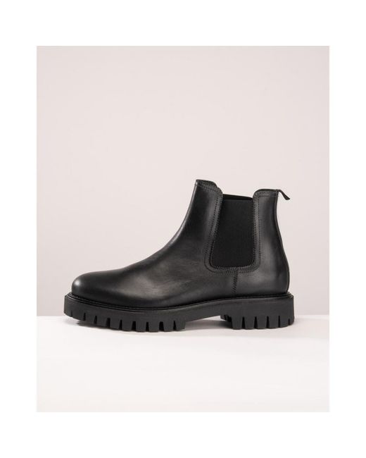 tommy hilfiger chunky chelsea boots
