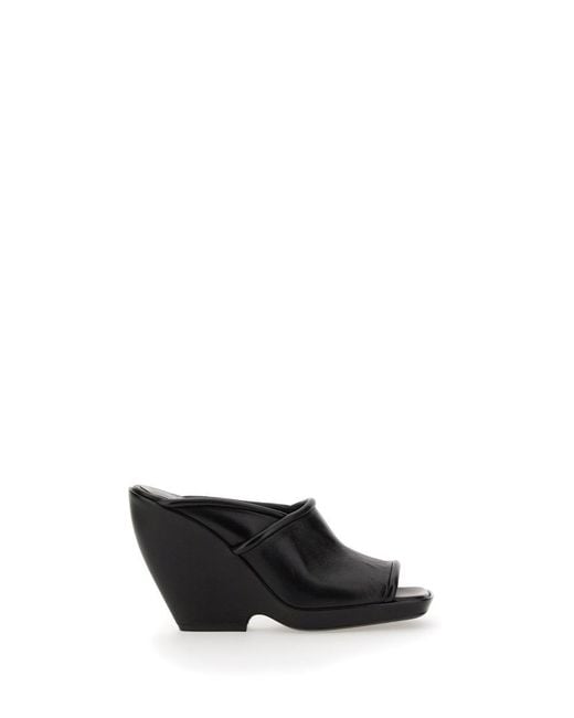 Khaite White Chic Open-Toe Flat Sandals 105Mm