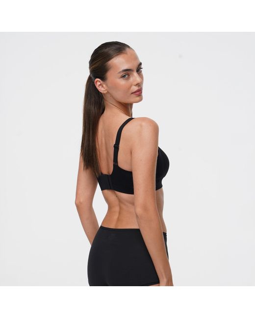 creamy fabrics White Seamless Compact Push-Up Bh