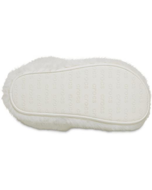 CROCSTM Black Classic Cozzzy Luxe Slipper