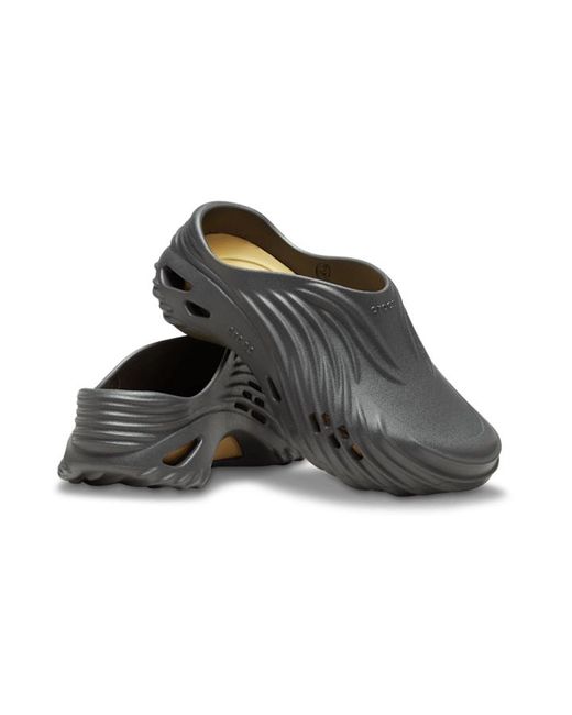 CROCSTM Black Echo Wave