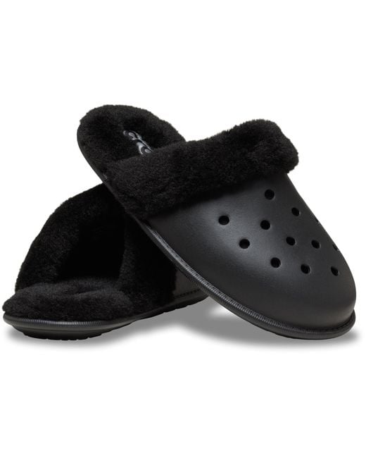 CROCSTM Black Classic Fuzz Scuff