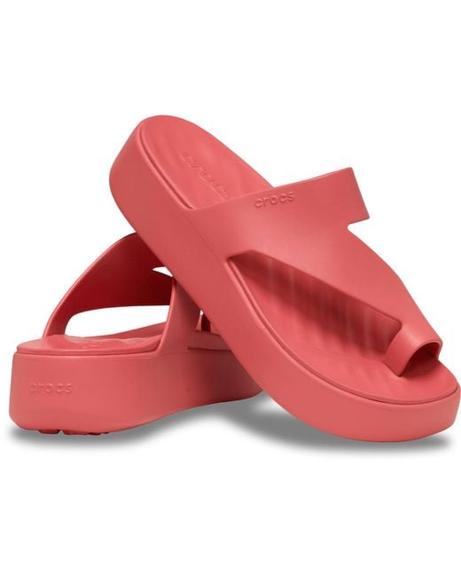 CROCSTM Red Getaway Platform Toe Loop
