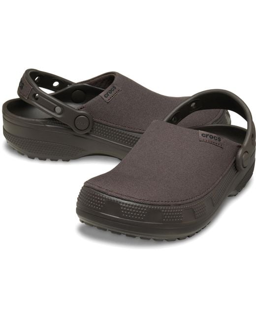 CROCSTM Black Classic Crafted