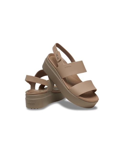 crocs brooklyn low wedge black