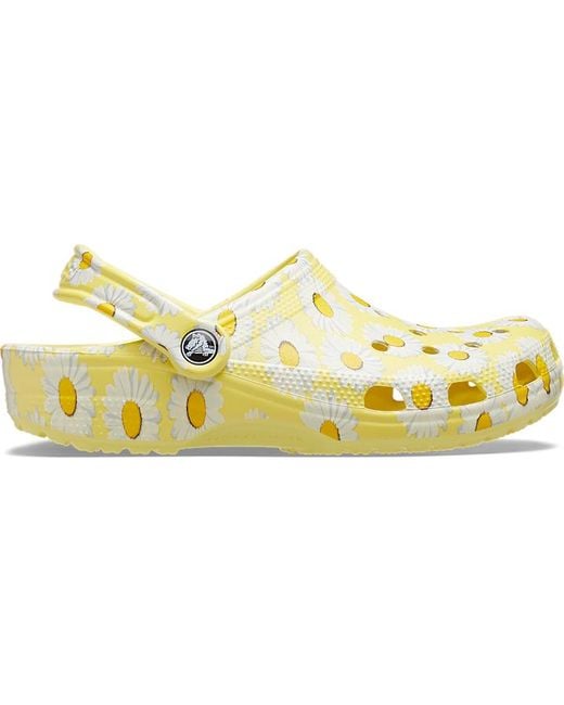 CROCSTM Yellow Classic Vacay Vibes Clog