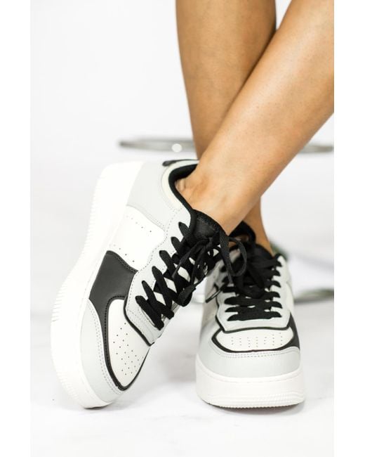 berness white sneakers