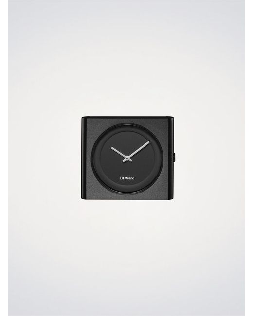 D1 Milano Black Block Wearable