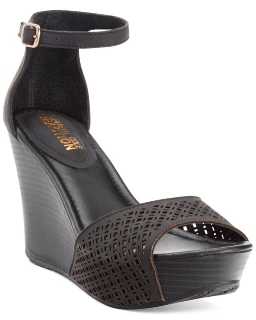 Kenneth Cole Reaction Black Sole Ness Platform Wedge Sandals