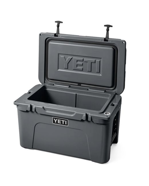 Yeti Black Tundra 45 Cool Box for men